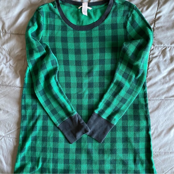 Victoria's Secret Large Green & Black Buffalo Plaid Sleepshirt Thermal Nightgown - Picture 5 of 7